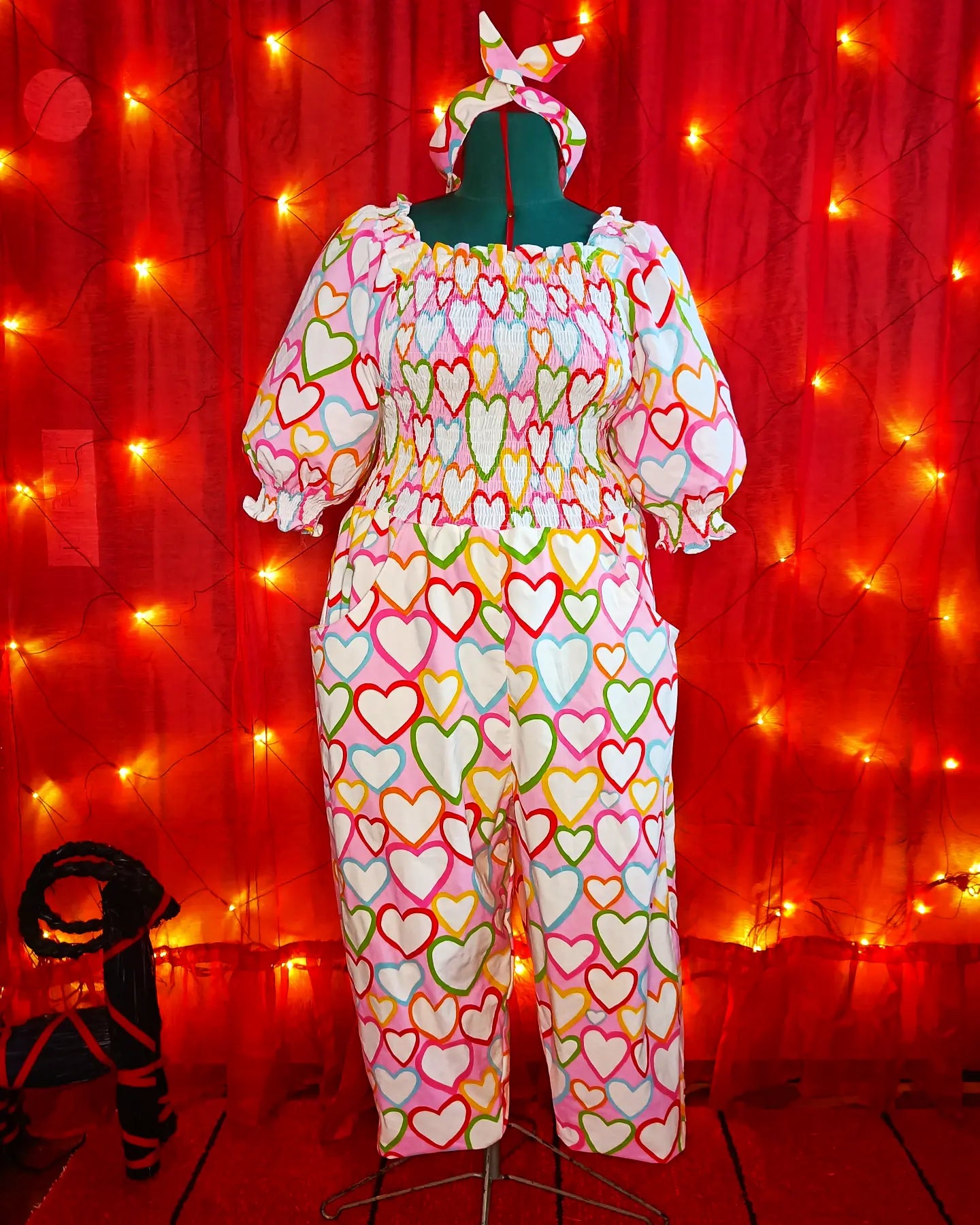 Mittatilaus Maisku-haalari