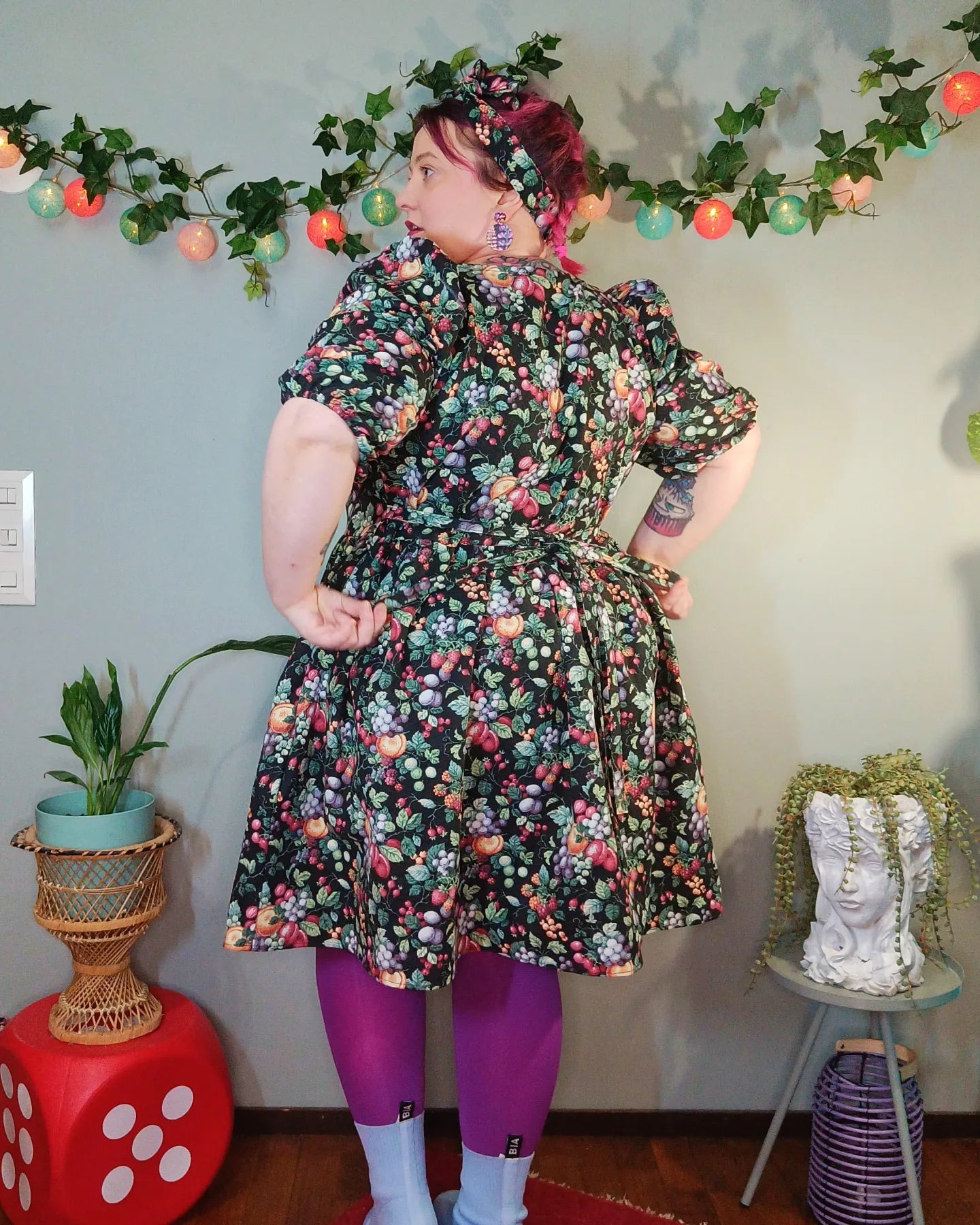 Mittatilaus Outi-mekko