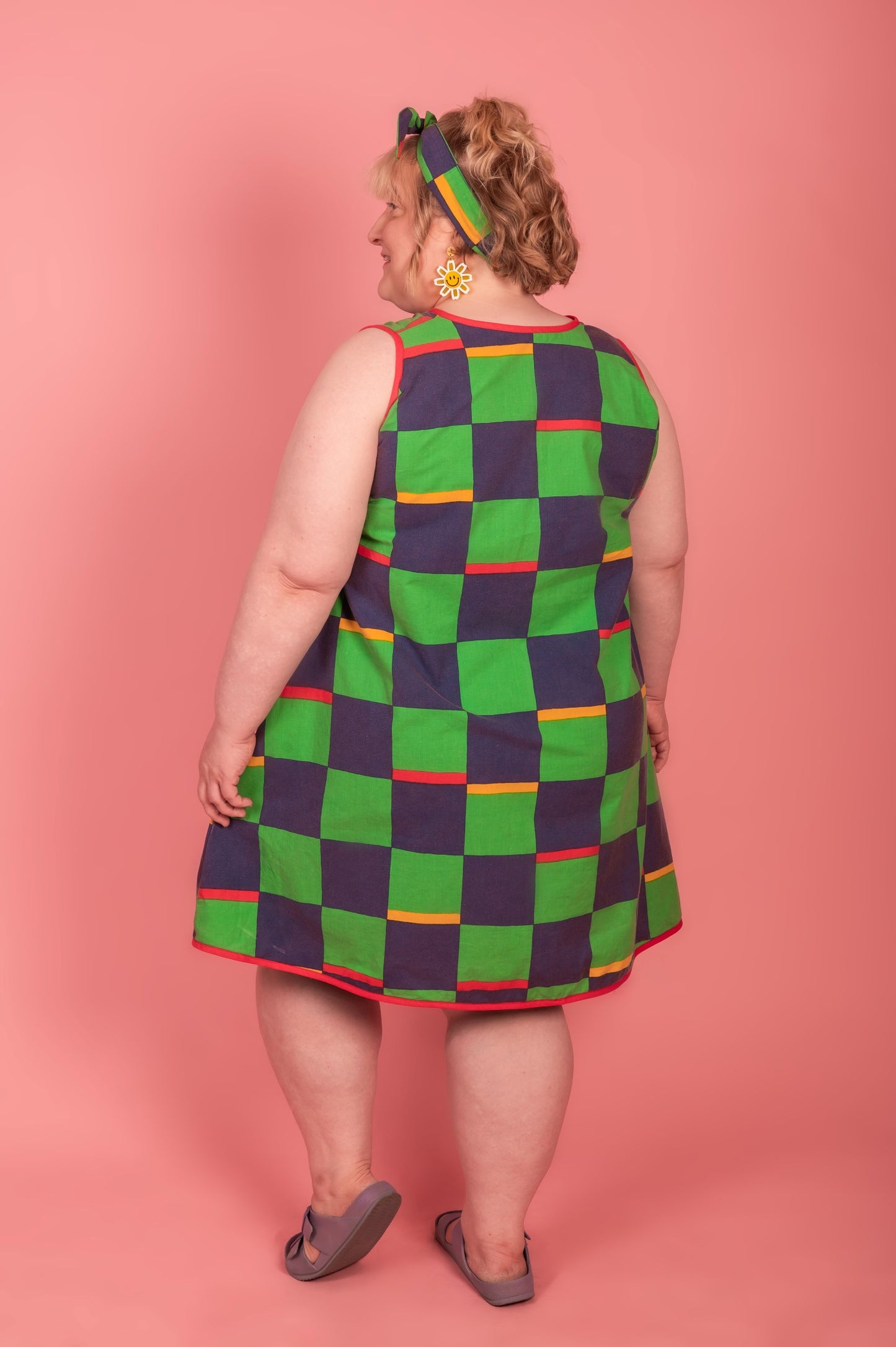 Mittatilaus Päivi -mekko