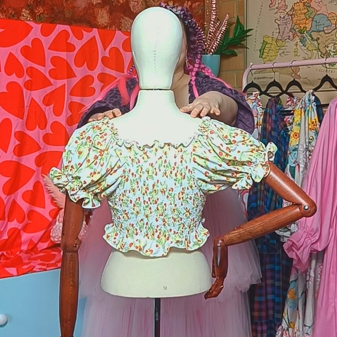 Milkmaid pusero koko 32-36
