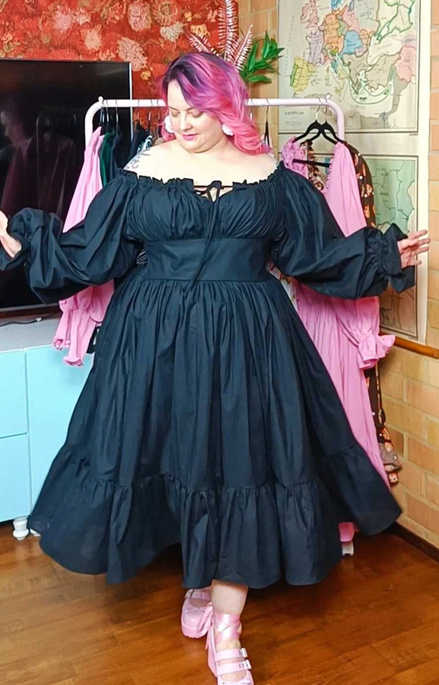 Mittailausmalli Heidi-mekko pidemmät hihat