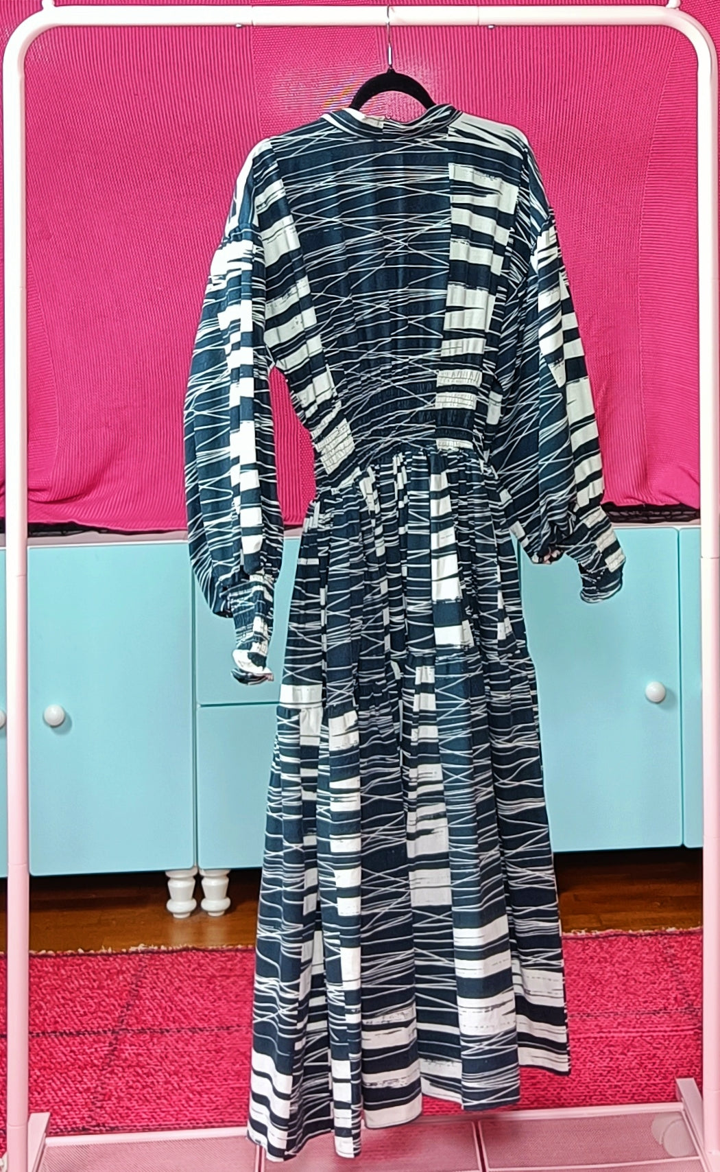 Silja-mekko valmisvaatteena koko 44-48