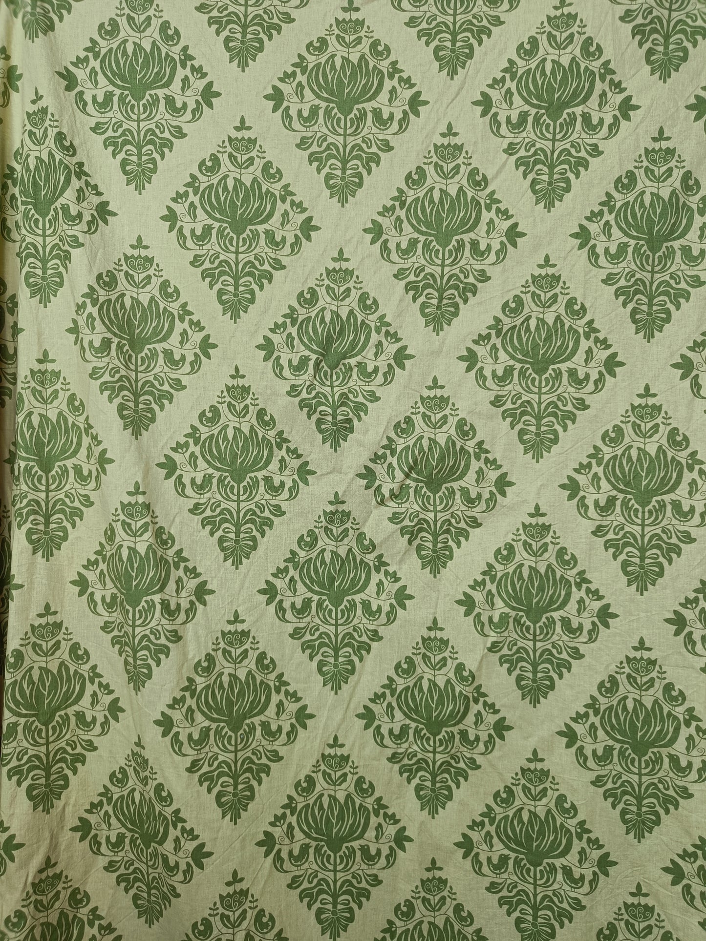 Kangas mittatilaukseen Kukat ja linnut