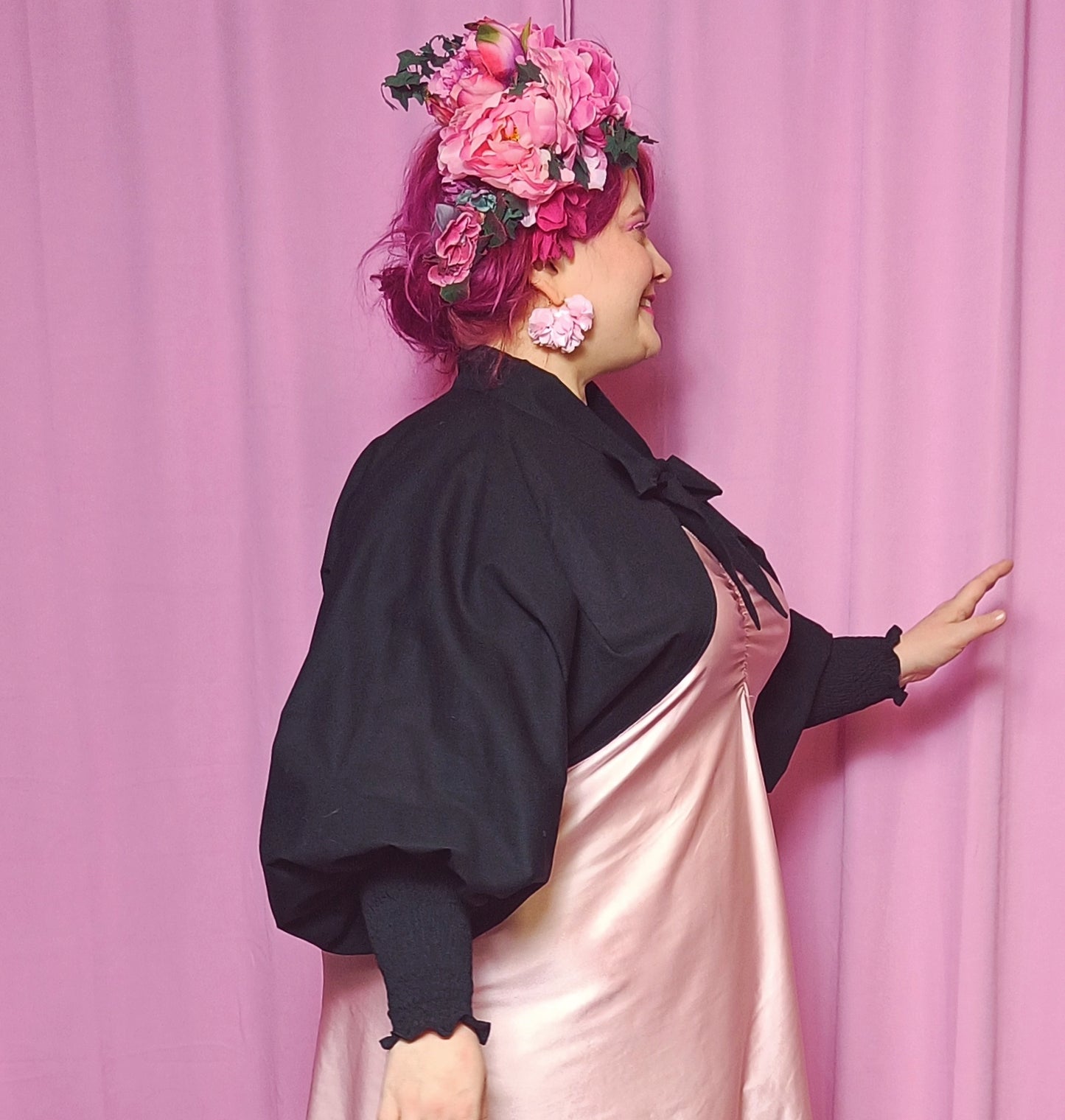Valmisvaate Bonita-bolero 3Xl-5xl musta